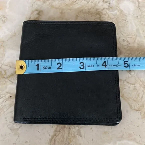 Wilsons Leather Bi-Fold Wallet  - Picture 11 of 12
